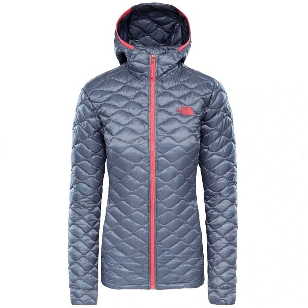 THE NORTH FACE thermoball hoodie coat medium  LIKE NEW!!